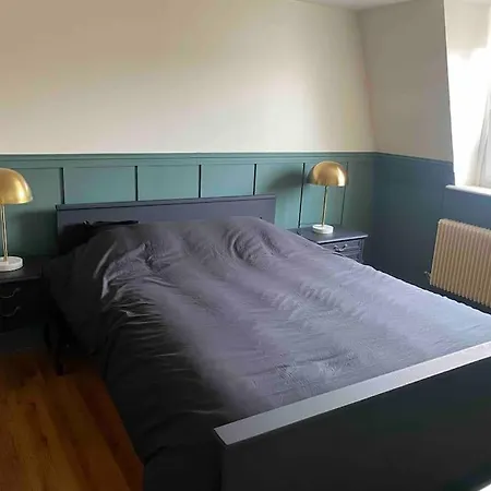 Maison De 140m2 A 300m De La *